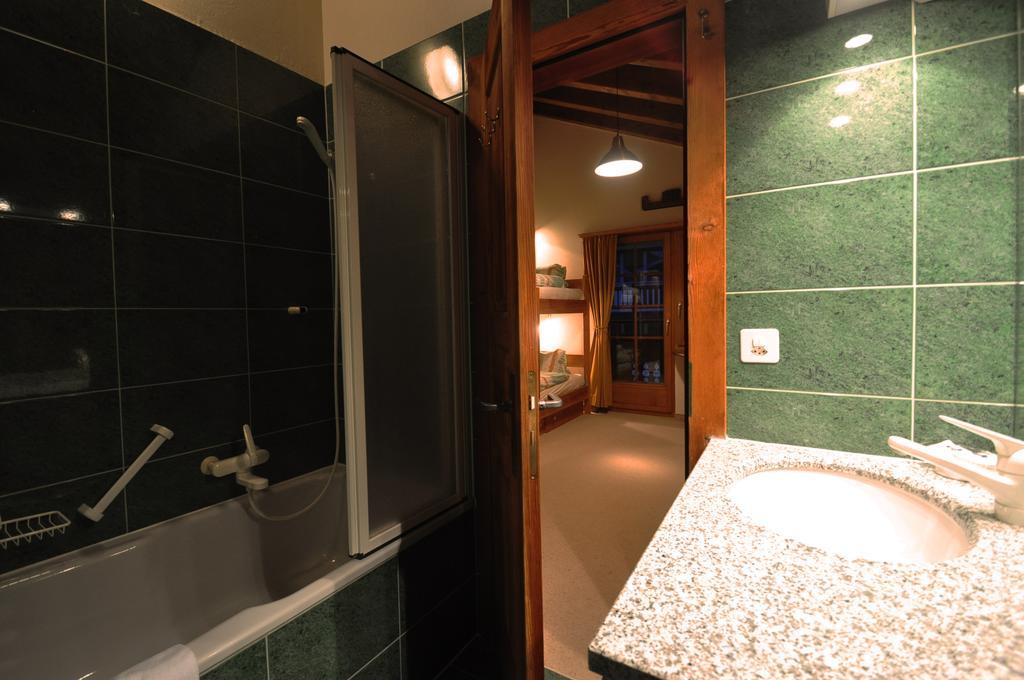 Haus Tiefbach - Apartment Cervino Zermatt Exterior photo